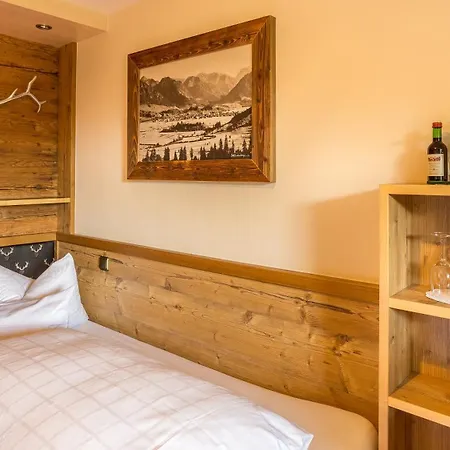 Alpenhotel - Ein Rovell اوبرستدورف