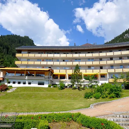 Alpenhotel - Ein Rovell 4*
