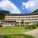 Alpenhotel - Ein Rovell 4*