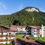Szálloda Alpenhotel - Ein Rovell 4*