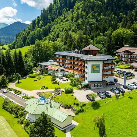 ホテル Alpenhotel - Ein Rovell 4*