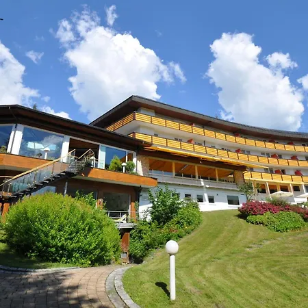 Alpenhotel - Ein Rovell ホテル 4*