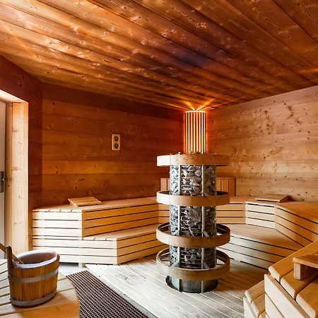 Alpenhotel - Ein Rovell