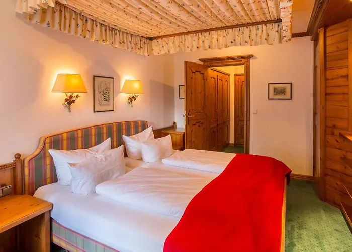 Alpenhotel - Ein Rovell 4*