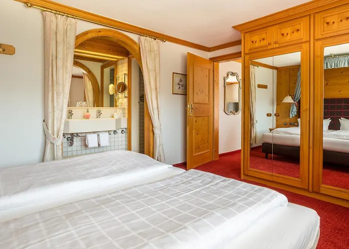 Alpenhotel - Ein Rovell