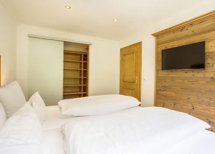 Alpenhotel - Ein Rovell فندق